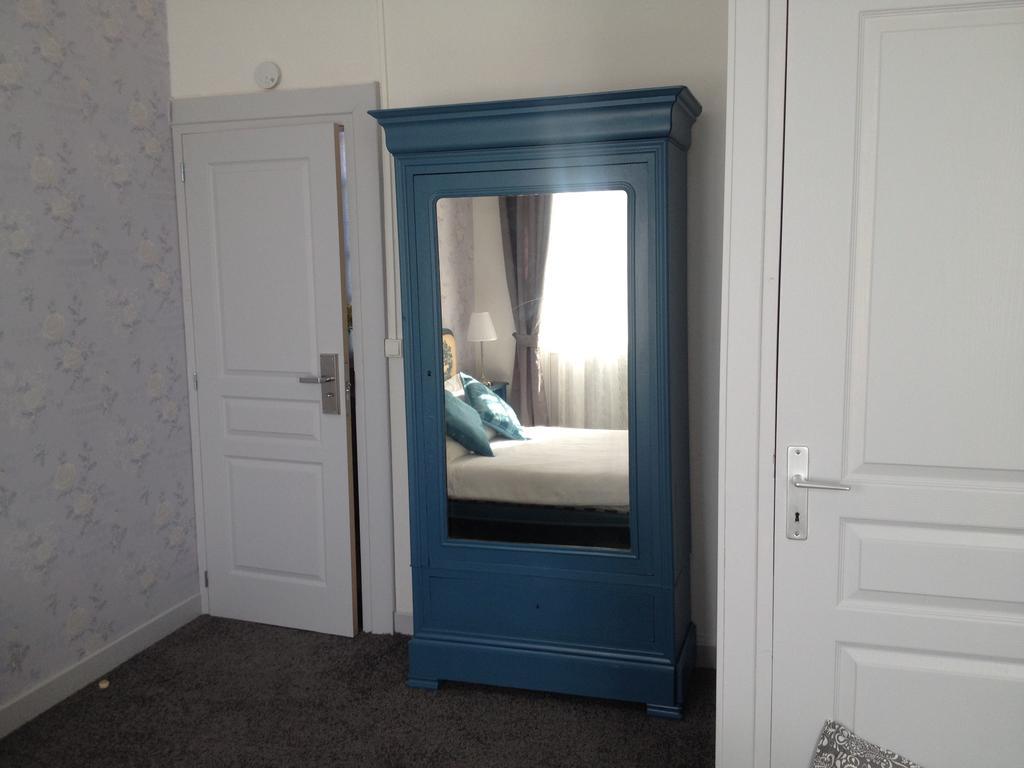 Le Petit Dragon Rouge Hotel Miers Стая снимка